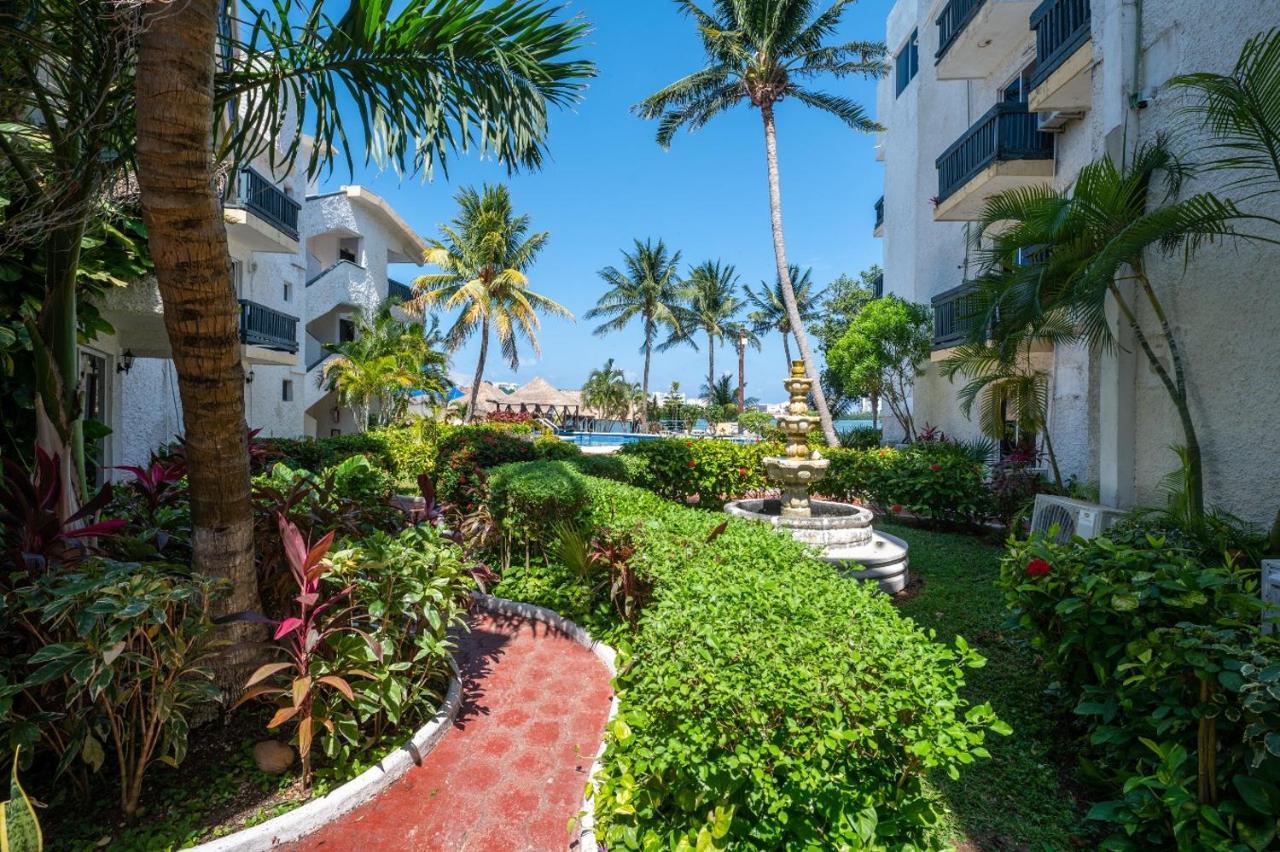 Hotel Imperial Laguna Faranda Канкун Экстерьер фото